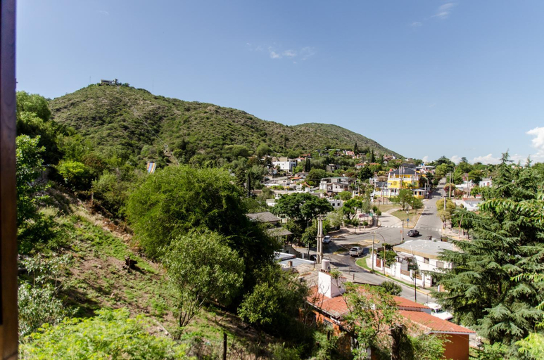 Others 5, del Buen Ayre, Santa María