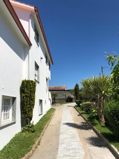 Others 2, Apartamentos Rial, Pontevedra