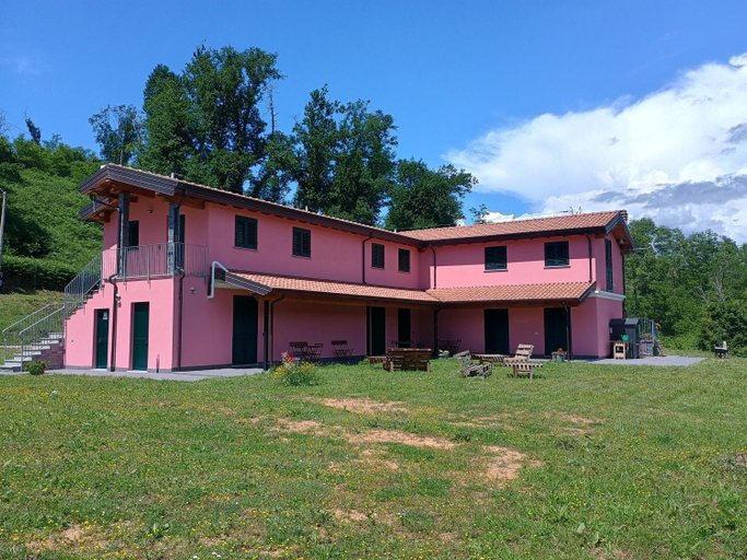 Dalla Gina e Paolino B&B, Massa Carrara