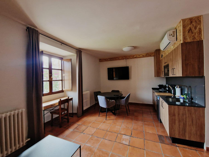 Others 4, Hotel y Albergue Real Fabrica de Ezcaray, La Rioja