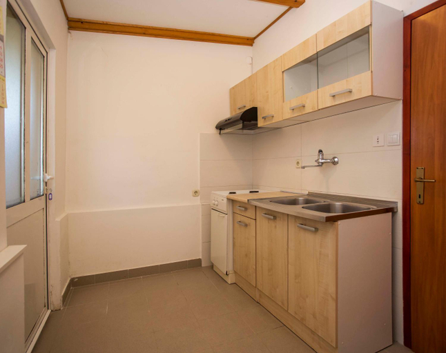 Others 4, Holliday Home Lopac, Pula