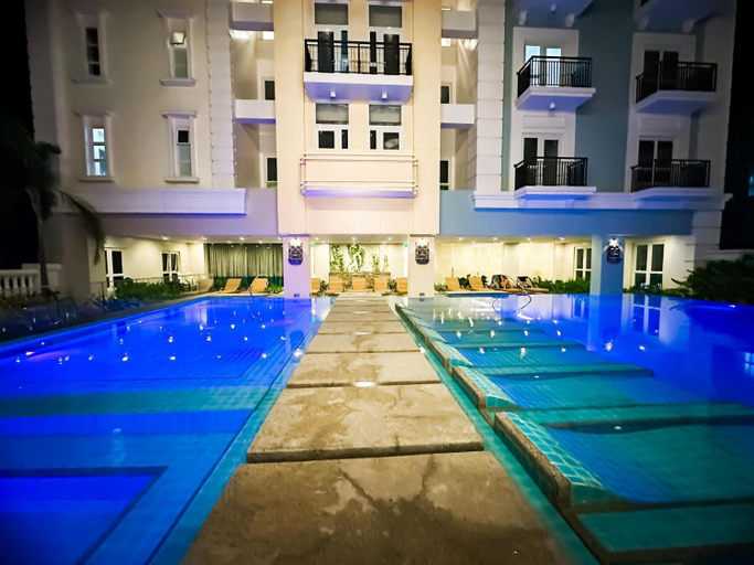 Sport & Beauty 2, 2 BR 5 pax Spacious Elegant Condo in Saint Dominique, Megaworld, Iloilo City, Iloilo City