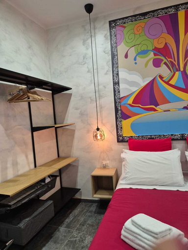 Bedroom 2, Clale Rooms, Napoli