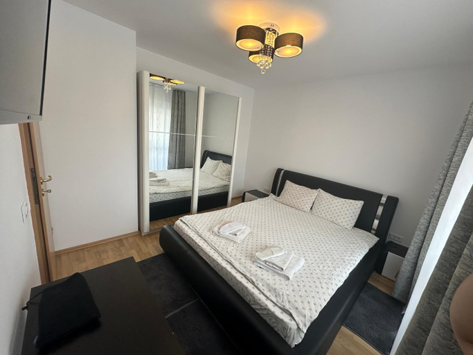 Others 5, Apartamente Cugir, Cugir