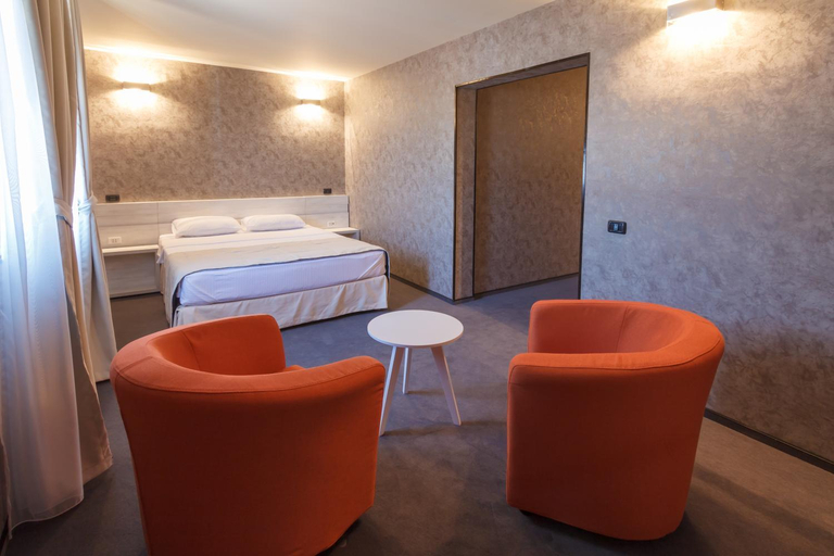 Bedroom 3, YMY HOTELS Targu Jiu, Targu Jiu