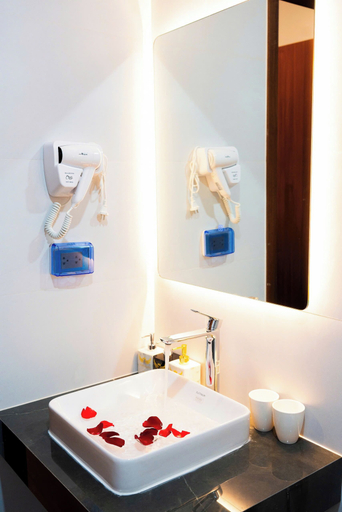 Bathroom 3, CELINA HOTLE Ninh Bình, Ninh Bình