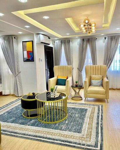 Others 5, Mic - Della Apartment, Enugu North