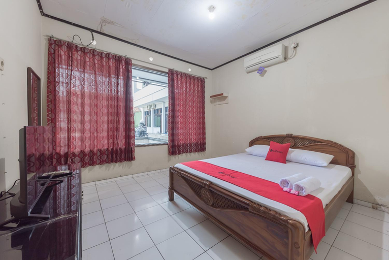 Bedroom 12