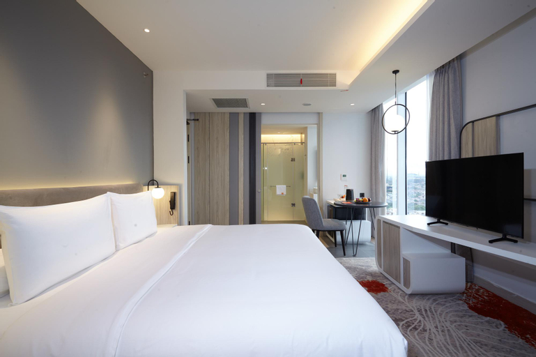 Bedroom 26