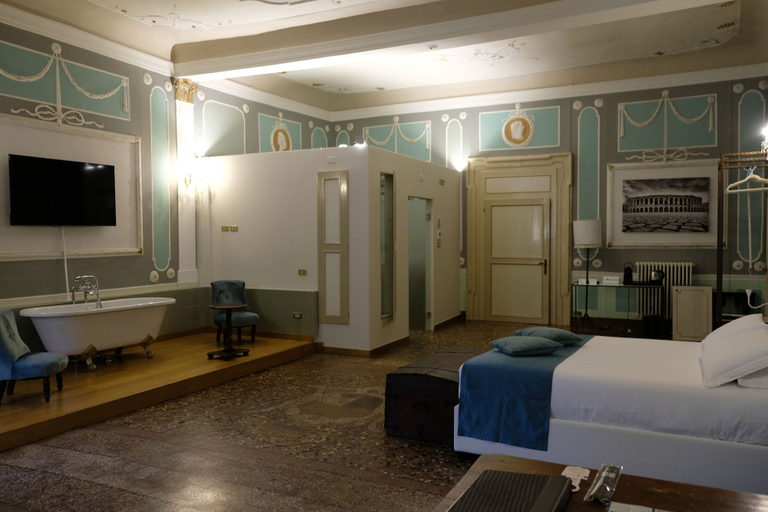 Bedroom 17