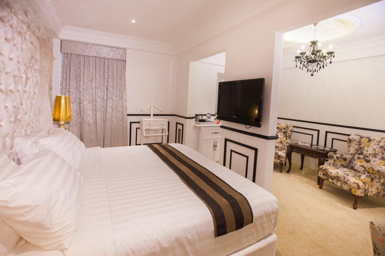 Bedroom 26