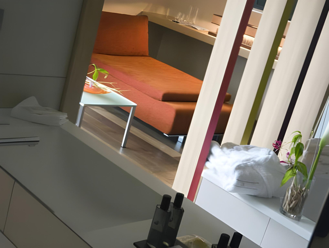 Bedroom 2, Restaurant Hotel L'Arnsbourg, Moselle
