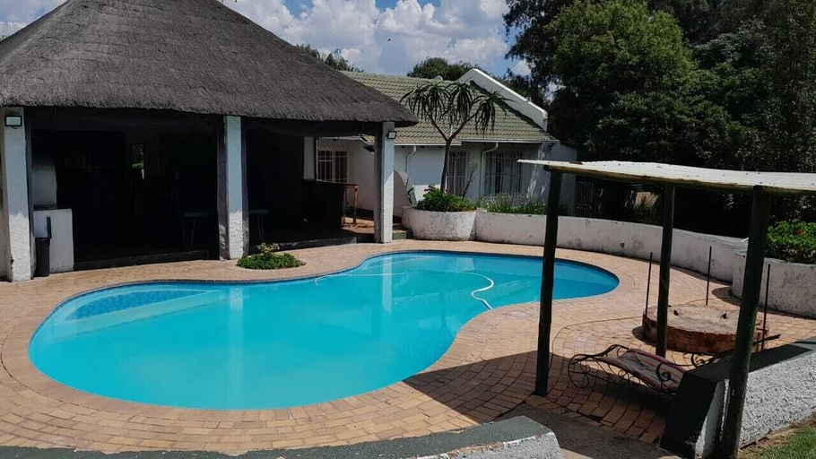 Sport & Beauty, Simbasun Country Cottages, City of Johannesburg