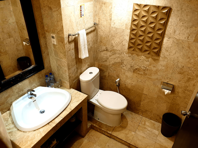 Bathroom 3