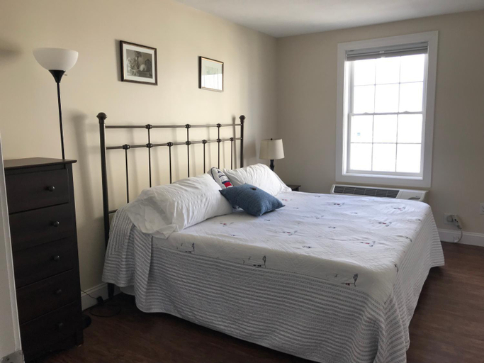 Others 5, Atlantic Ocean Suites, York