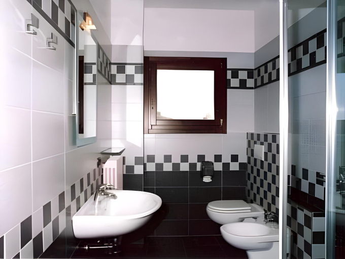 Bathroom 2, Agriturismo La Prosciutta, Ravenna