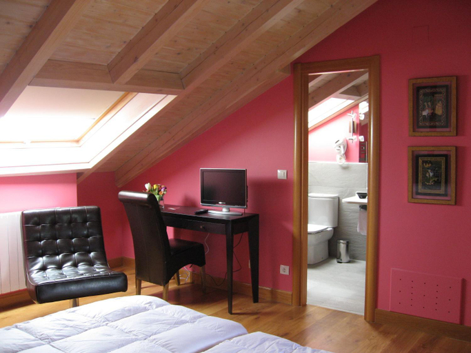 Bedroom, Posada Casona de la Ventilla, Cantabria