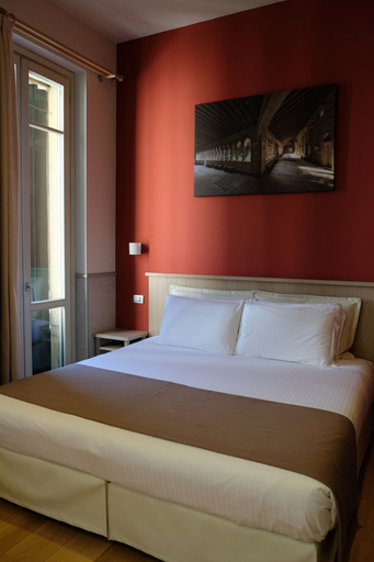 Bedroom 24