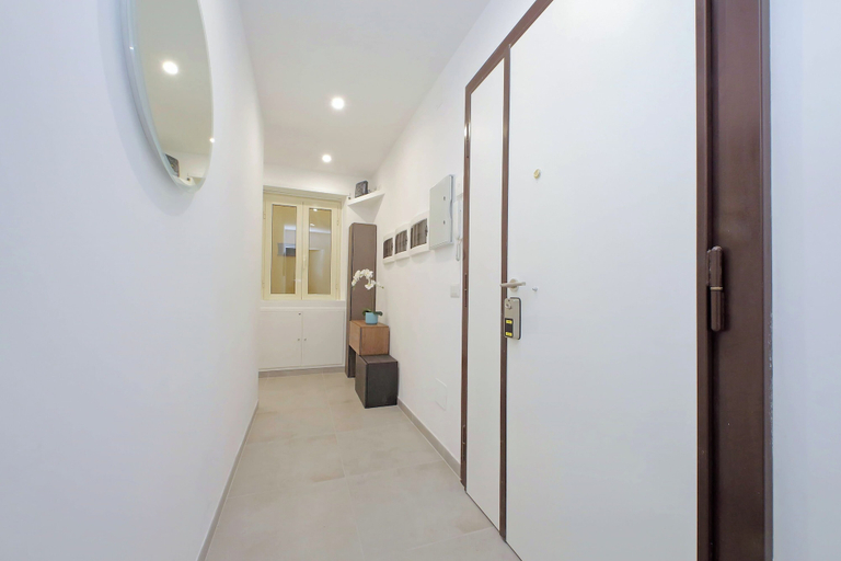 Others 5, YCH Bagnera Suites, Rome