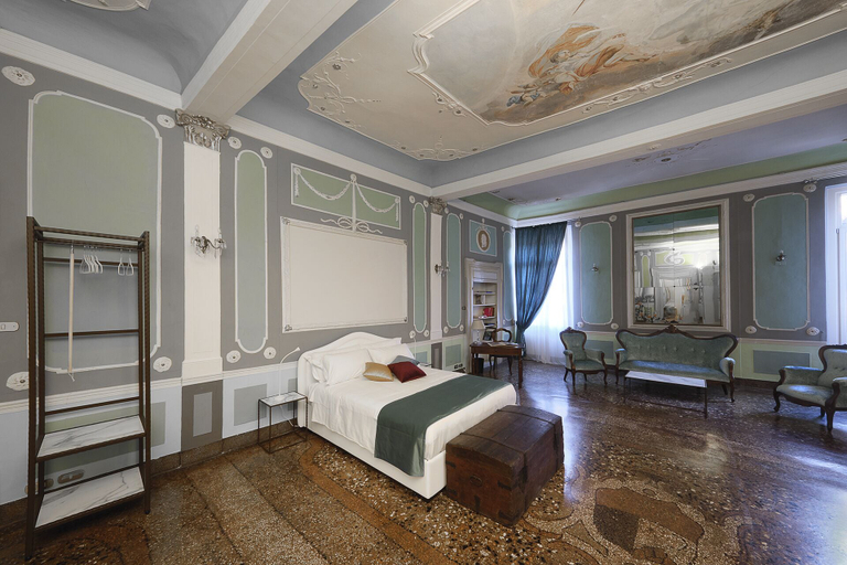 Bedroom 11