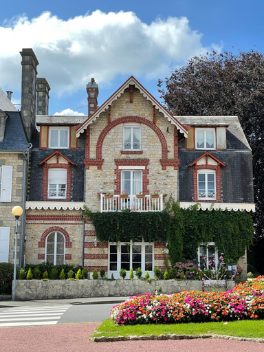 Exterior & Views 5, Le Grand Chalet, Orne