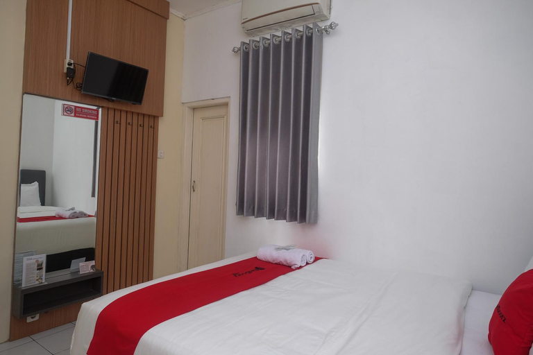 Bedroom 12