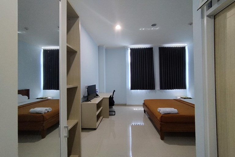 Bedroom 13