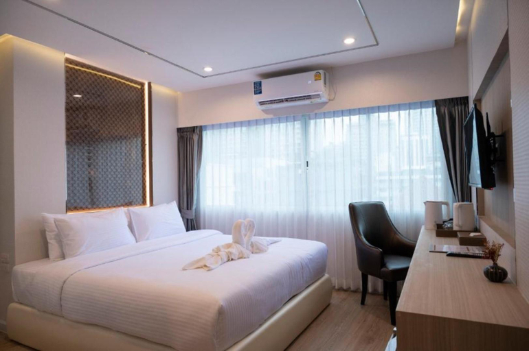 Bedroom 13