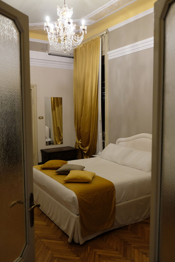 Bedroom 14