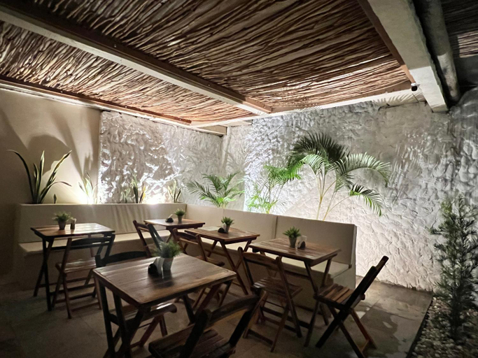 Food & Drinks 4, Edificio Creta Hotel, São Luis