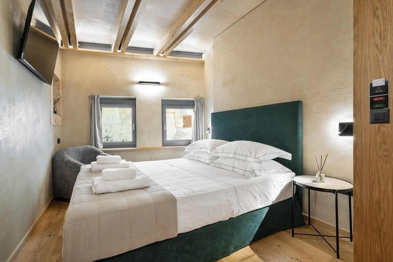 Bedroom 2, Poem Suites, Crete