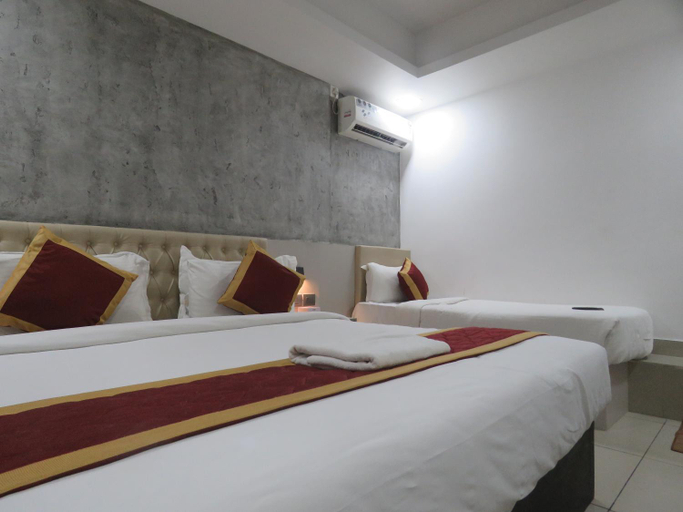 Bedroom 9