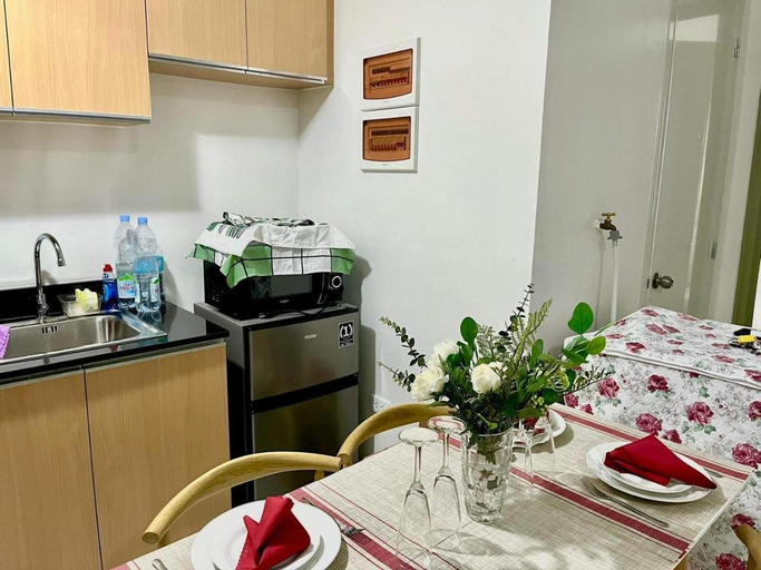 Others, 2BR Northpoint Condo near Abreeza and SM with WIFI and Netflix, Davao City