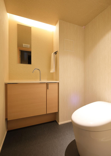 Bathroom 8