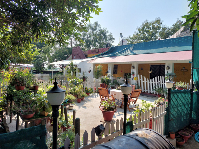 Food & Drinks 5, Koko's Farm, Lucknow