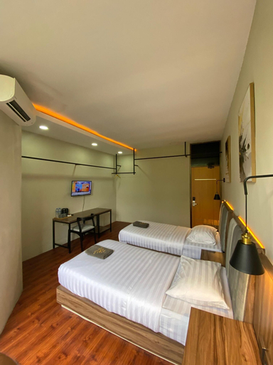 Bedroom 6