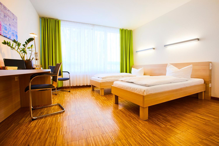 Bedroom, Gastehaus im LWH, Emsland