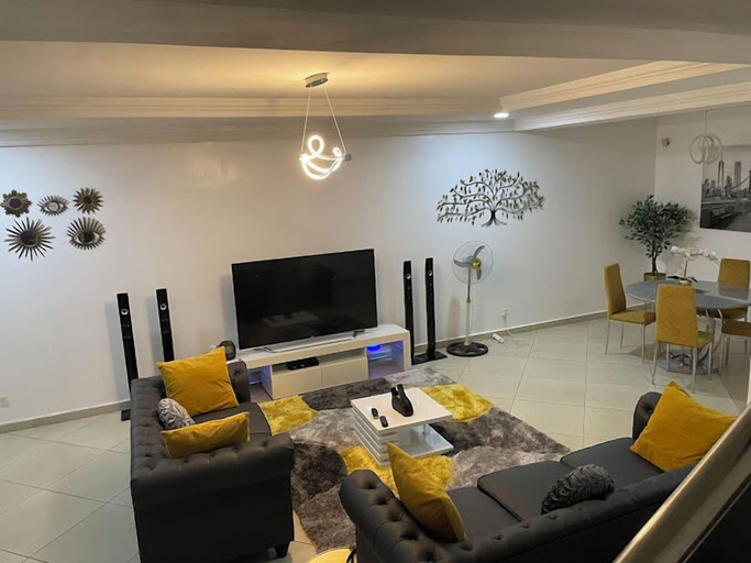 Others 4, Mic - Della Apartment, Enugu North