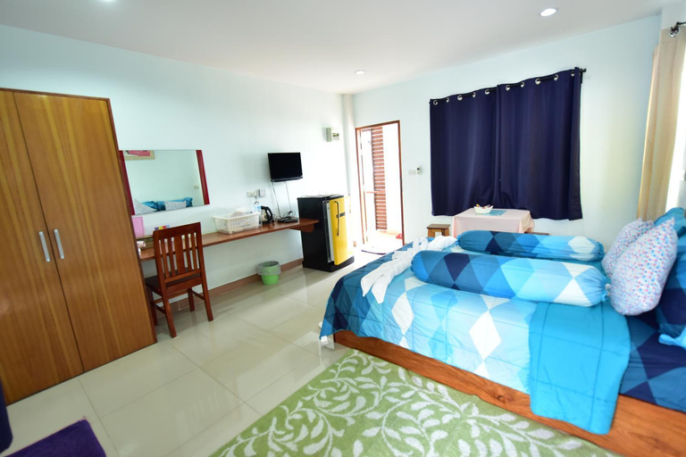 Bedroom 13