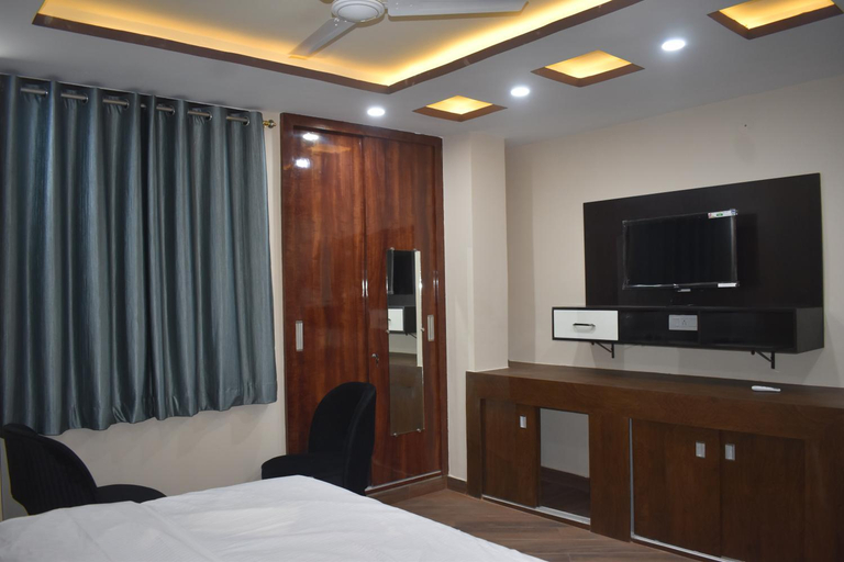 Bedroom 5, Hotel Violett Doors, Patna