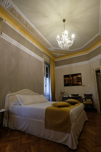 Bedroom 9