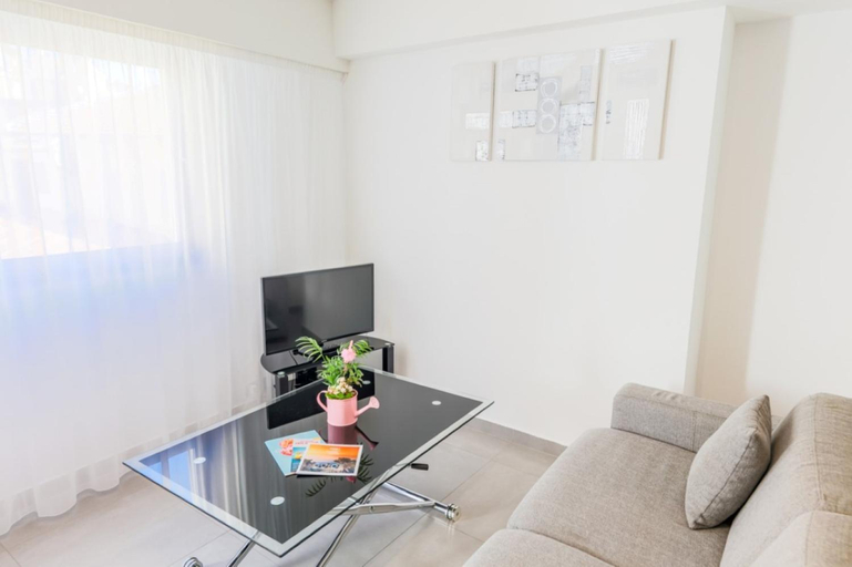 Facilities 5, SUEDE 3 AP4209 By Riviera Holiday Homes, Alpes-Maritimes