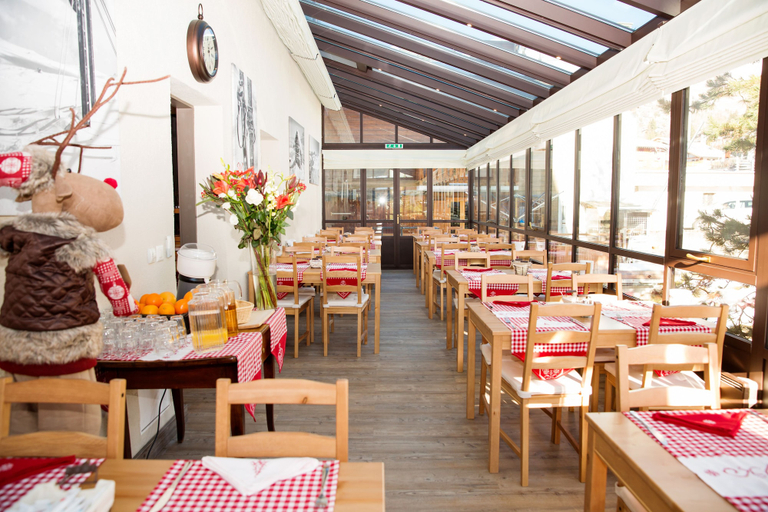 Food & Drinks 5, Hotel Bristol, Entremont