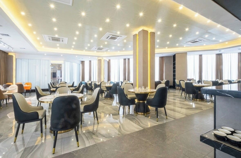 Food & Drinks 4, Huabao sports exhibition hotel, Jiangmen