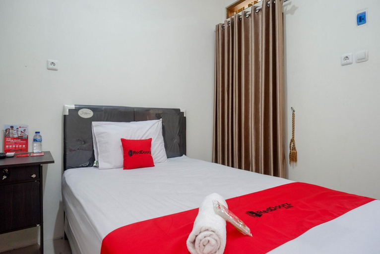 Bedroom 8