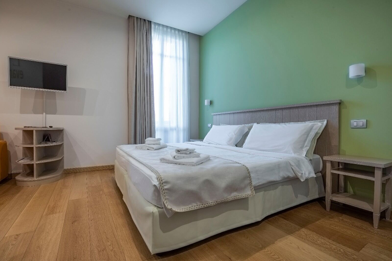 Bedroom 14