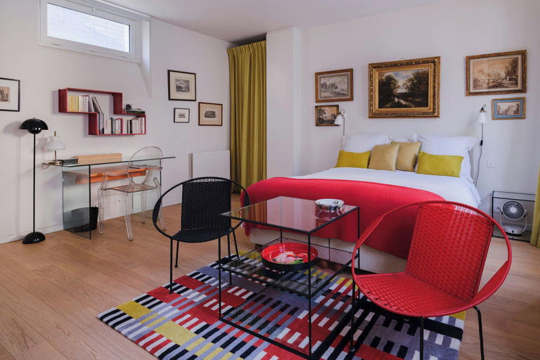 Others 5, Paris St Germain Studio Residence, Paris