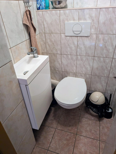 Bathroom 3, apartman v pensionu U Holzapfelu, Náchod