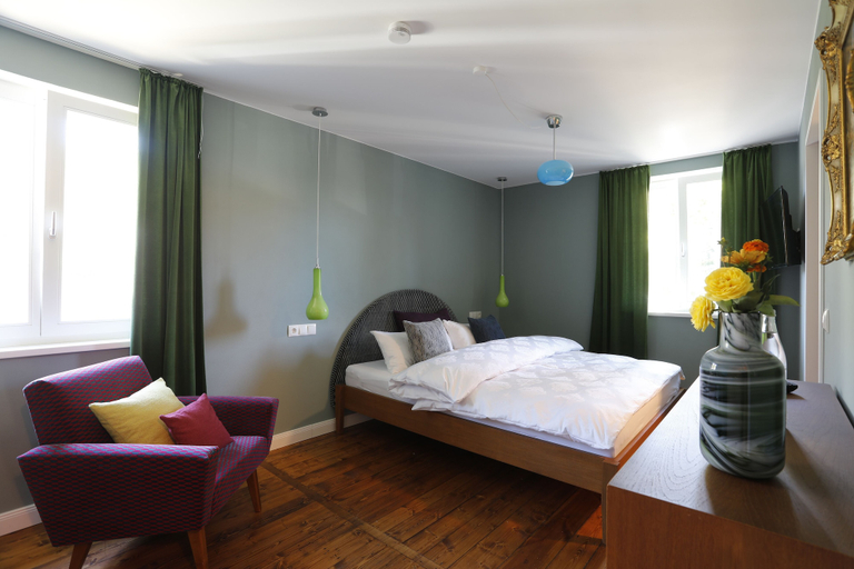 Bedroom 5, Molo Rouge, Wunsiedel im Fichtelgebirge