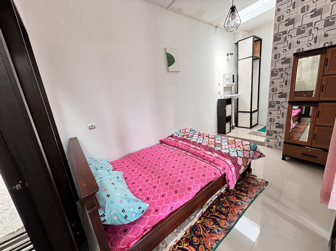 Bedroom 27
